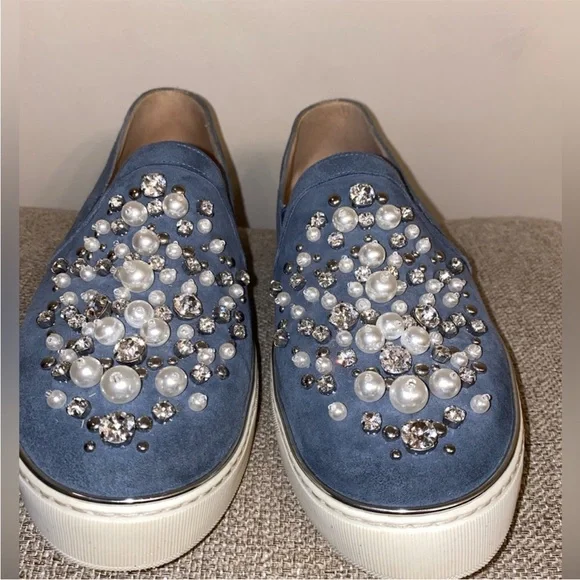 Stuart Weitzman Pearl Crystal Embellished Decor
White Platform Sneakers Slip Ons - Picture 8 of 14